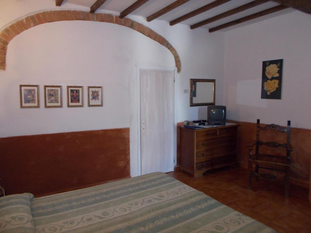 Aparthotel La Francigena à Staggia Chambre photo