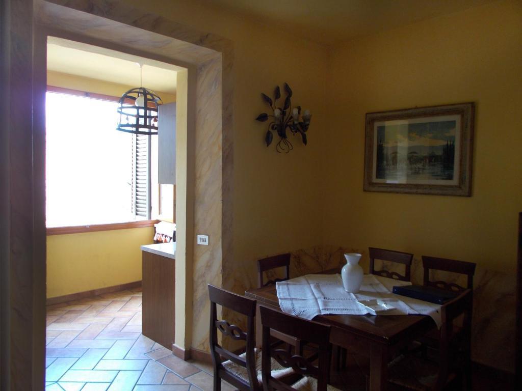 Aparthotel La Francigena à Staggia Chambre photo